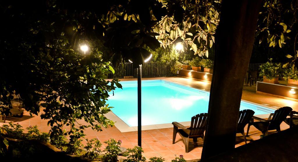 Villa La Terra Del Mezzo à Riposto Extérieur photo