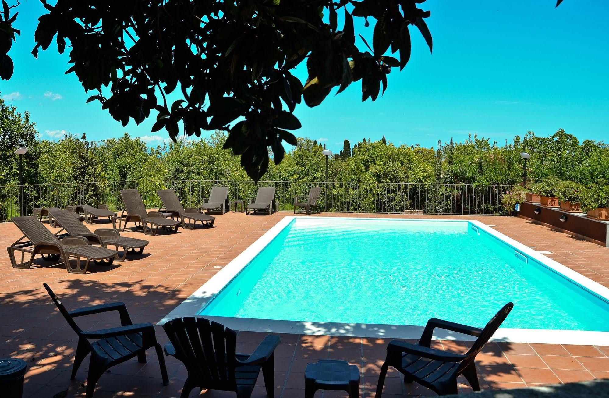 Villa La Terra Del Mezzo à Riposto Extérieur photo
